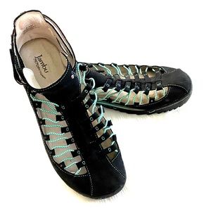 Jambu Bondi Sandal 9.5 (9) Like New
